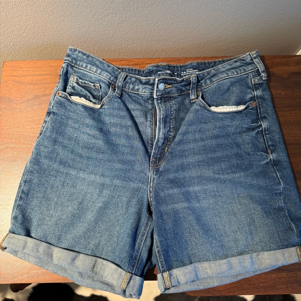 Old Navy High Rise OG Straight Secret Smooth Pockets Size 14
